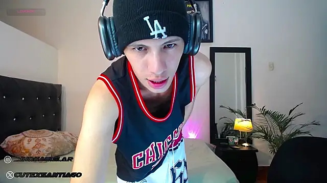Snapshot of santiago_cutex chatting on September 30, 11:25 am santiago cutex online show from September 30, 11:25 am