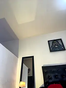 santiago cutex online show from November 9, 10:19 am