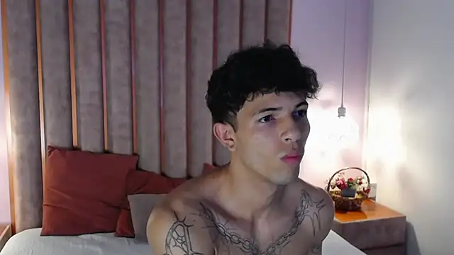 Enzo Hunter online show from October 11, 4:49 am