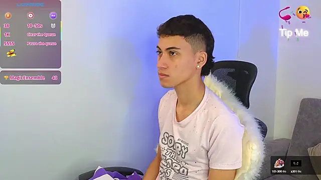Snapshot of yulian_vasquez chatting on October 2, 12:42 pm yulian vasquez online show from October 2, 12:42 pm