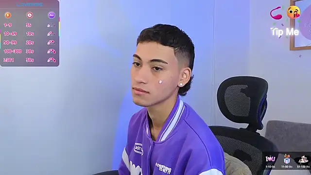 Snapshot of yulian_vasquez chatting on September 27, 1:09 pm yulian vasquez online show from September 27, 1:09 pm