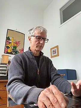 SexyLeon8 online show from March 27, 1:34 pm