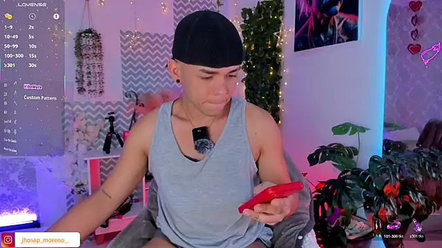 jhosepMoreno online show from April 4, 2:36 pm