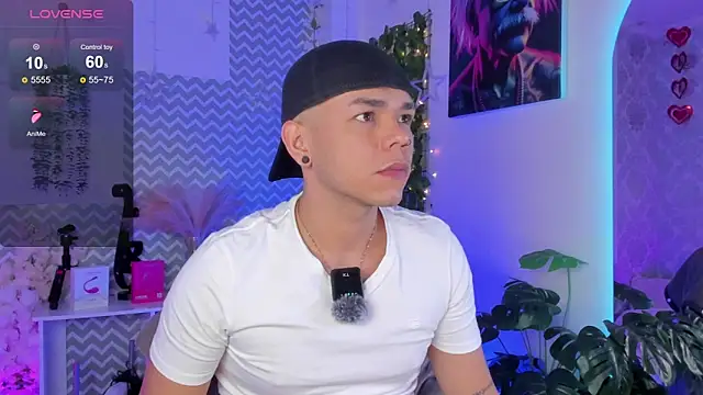 jhosepMoreno online show from April 21, 12:22 pm