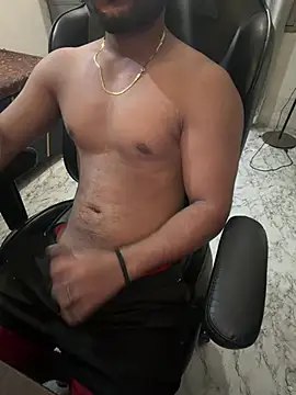 Kartikkartik8595 online show from July 7, 10:24 pm