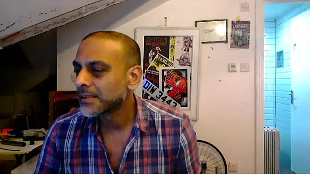 mista sista fista online show from April 25, 11:02 pm