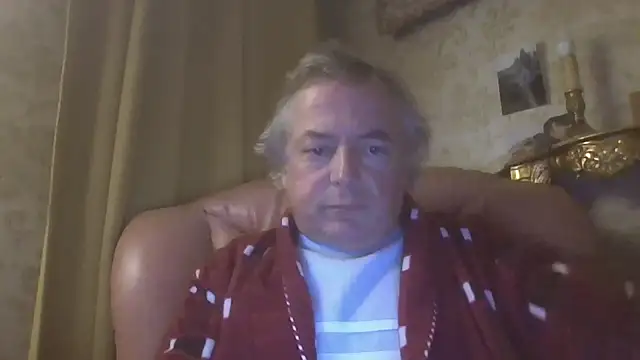 Snapshot of gegevincent chatting on October 5, 6:56 pm gegevincent online show from October 5, 6:56 pm