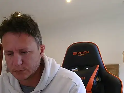 TroyDieselXXX online show from February 16, 5:16 am