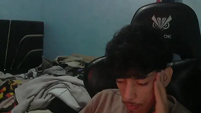 Dark DesireX online show from April 6, 11:44 am