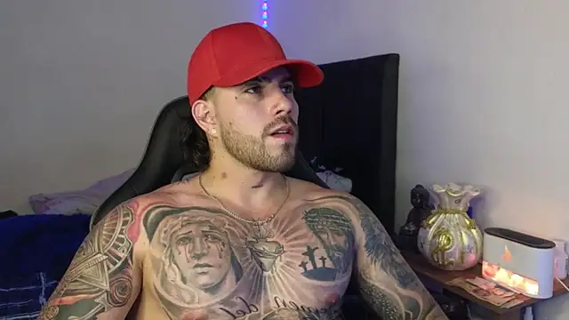 Ades Lowe online show from April 28, 5:01 am