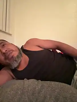 Snapshot of julio_p chatting on September 30, 11:41 pm julio p online show from September 30, 11:41 pm