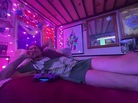 bigdickkane300 online show from April 26, 12:08 am