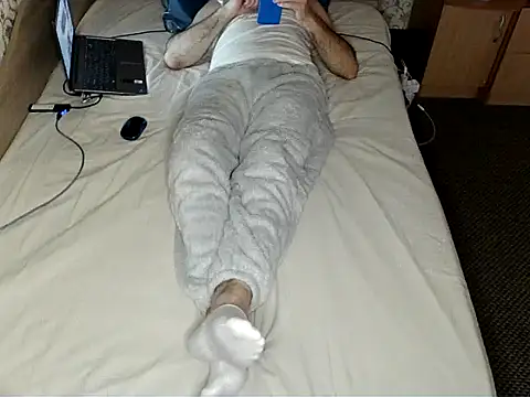 bul boy online show from April 25, 5:32 pm