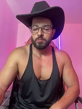 magnumchris online show from March 6, 7:44 pm