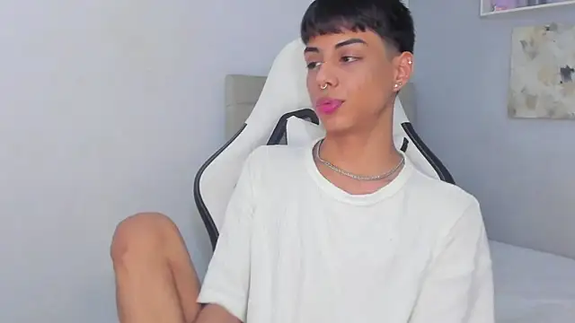 Thomas wil online show from February 5, 6:20 am