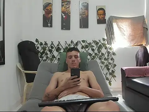 Latins Boss online show from April 23, 5:59 pm