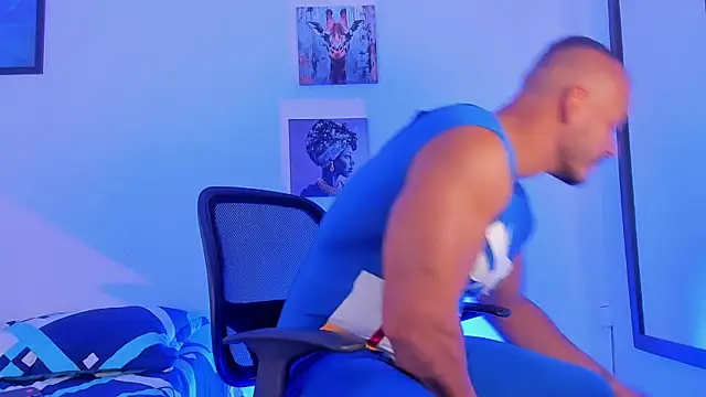 magnusclark online show from April 21, 7:42 pm