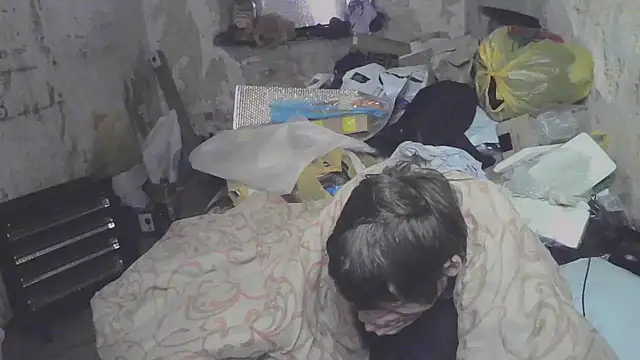 makarov1993 online show from April 22, 7:57 am