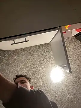 Michaell Spinelly online show from November 20, 10:08 pm