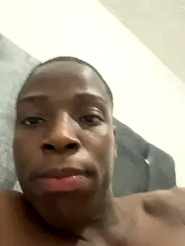 Snapshot of CharlesBrown_ chatting on October 5, 5:44 am CharlesBrown online show from October 5, 5:44 am