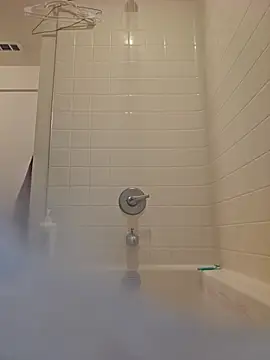 longblacklong online show from October 14, 10:55 am