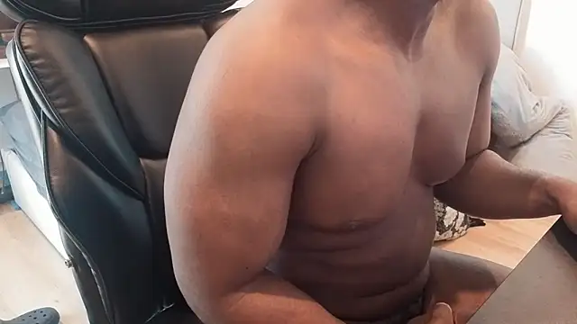 BBCThomas1231 online show from April 19, 8:03 am