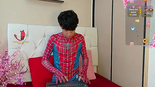 Snapshot of Axel__Evans chatting on October 10, 12:21 pm Axel Evans online show from October 10, 12:21 pm