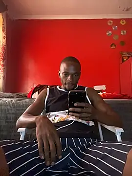 BaggyDirt online show from February 25, 9:10 am