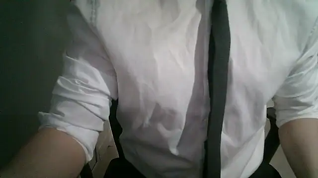 111owo111 online show from April 27, 12:13 pm