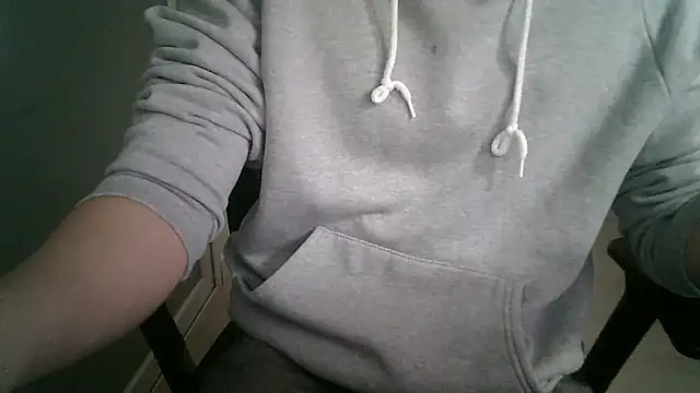 111owo111 online show from April 21, 1:28 pm