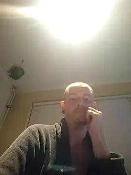 piercingpik online show from June 9, 10:55 pm