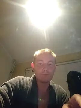 piercingpik online show from July 26, 8:50 pm