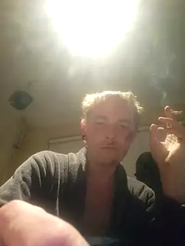 piercingpik online show from April 23, 9:50 pm