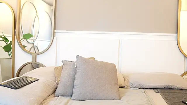 Ethan occonor online show from April 12, 5:47 pm