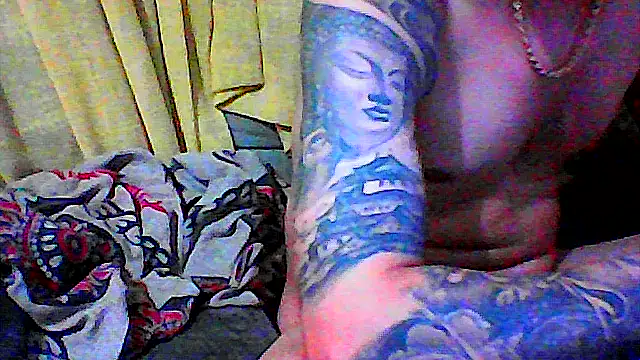 JOAQUINTORRES39 online show from March 24, 1:11 am