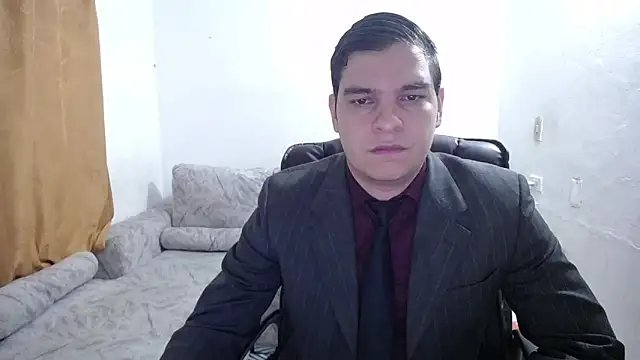 Victor Maitland online show from April 7, 8:42 pm