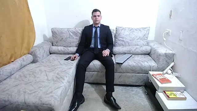 Snapshot of Victor_Maitland chatting on September 23, 4:45 am Victor Maitland online show from September 23, 4:45 am