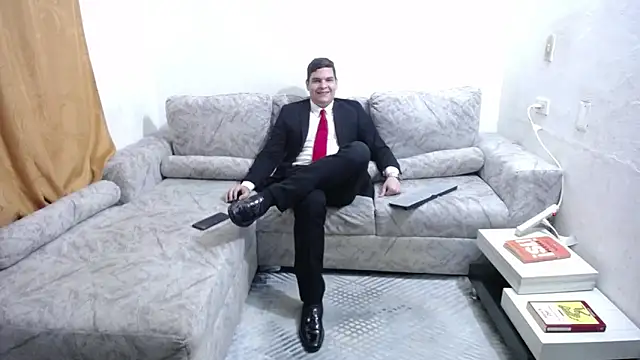 Victor Maitland online show from June 7, 3:57 am