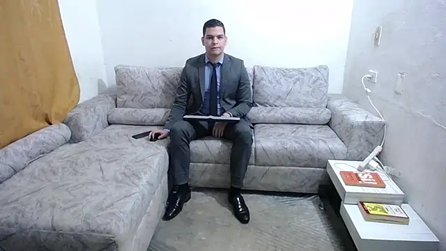 Snapshot of Victor_Maitland chatting on October 8, 3:44 am Victor Maitland online show from October 8, 3:44 am