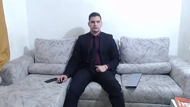 Snapshot of Victor_Maitland chatting on October 3, 3:44 am Victor Maitland online show from October 3, 3:44 am