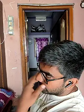Snapshot of Harsha_Happy chatting on October 18, 5:34 am Harsha Happy online show from October 18, 5:34 am