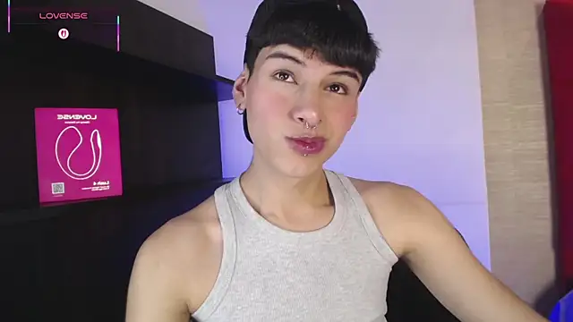 Ezra Storm online show from October 20, 5:44 am