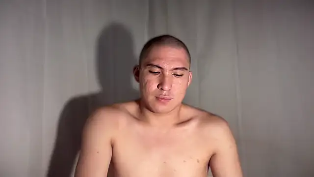 lovely jay online show from November 17, 2:31 pm