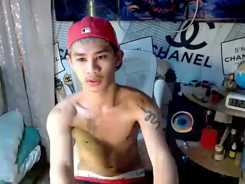 asianhardcock25 online show from April 23, 5:23 am