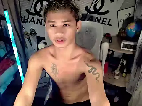 asianhardcock25 online show from April 21, 10:16 pm