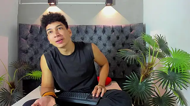 ALAN REDINGER online show from November 29, 1:35 pm