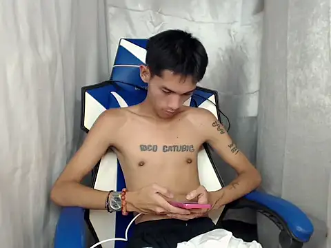 riks tyler online show from June 11, 2:04 pm