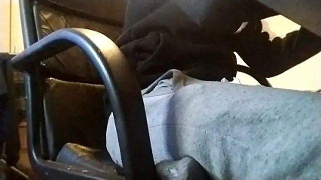 dirtyloud online show from January 13, 9:35 am