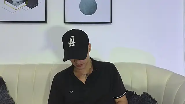 BenitoSaenz online show from April 24, 8:55 pm