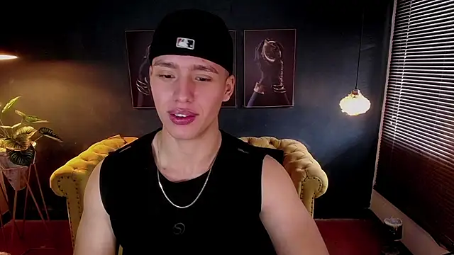 deivid parker online show from November 25, 1:46 pm